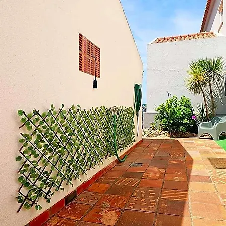Baleal Classic Waves Albergue Peniche